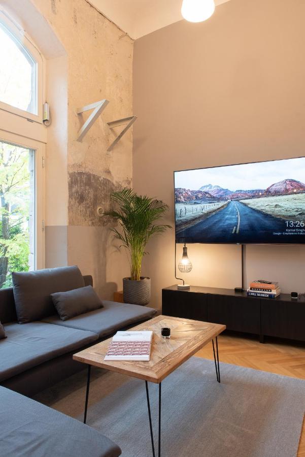 Design Loft I Saniertes Pferdehaus I 130 Qm I Europapark 20min I 2 Etagen I 2 Baeder I Nespresso I Parkplatz Apartment