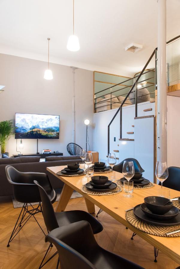 Design Loft I Saniertes Pferdehaus I 130 Qm I Europapark 20min I 2 Etagen I 2 Baeder I Nespresso I Parkplatz *